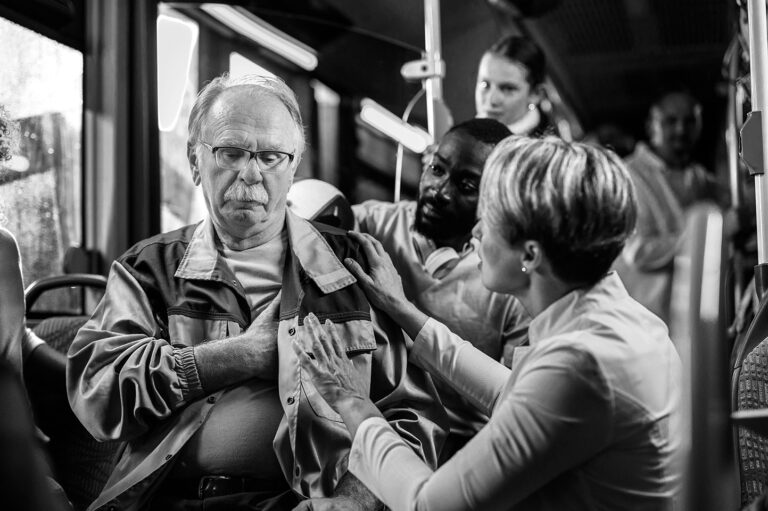 concerned passengers assisting elderly man during 2024 09 05 20 39 26 utc in category